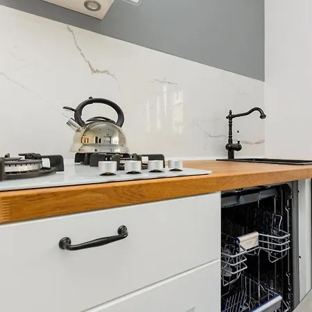 아파트 Bright Wola 2 Km To Old Town Square By Renters